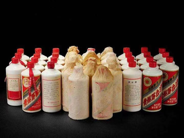 浦江日照岚山回收酒价格哪里回收(附近上门回收茅台酒）?